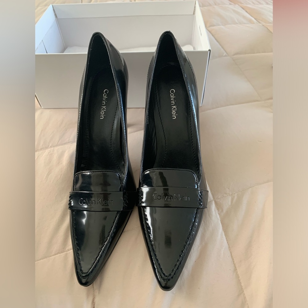 Calvin Klein black pumps
